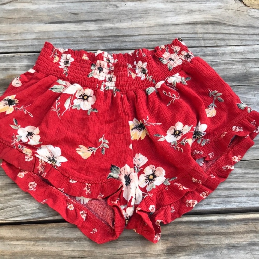 😍CUTE FLOWY SHORTS🌹🌷